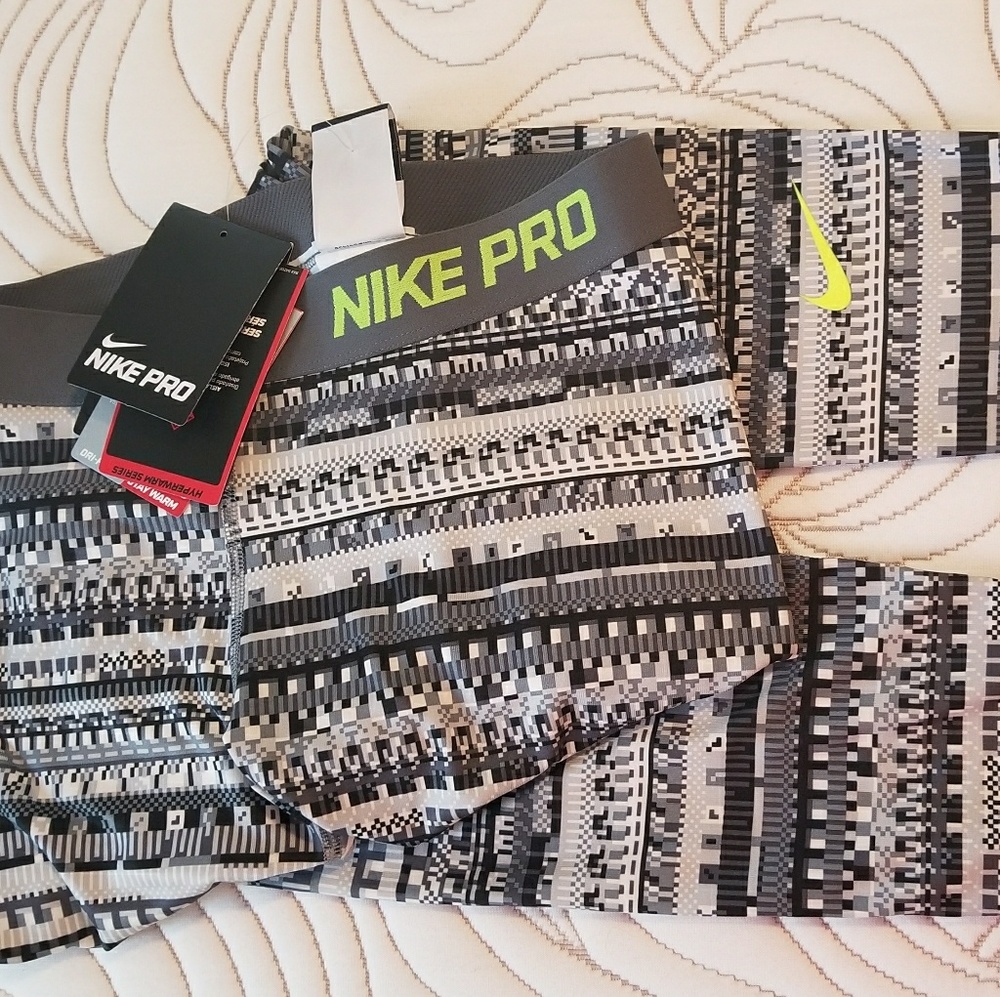 Nike Pro Hyperwarm tights/leggings
